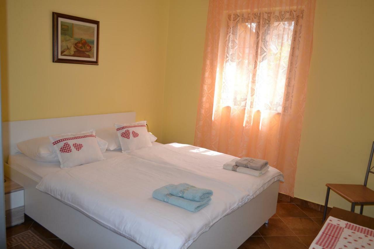 Abba Apartments Mali Lošinj Exterior foto