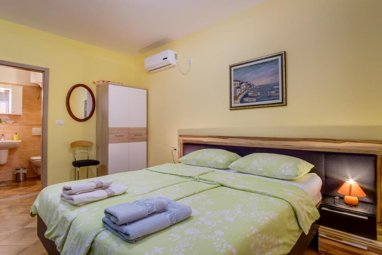 Abba Apartments Mali Lošinj Exterior foto